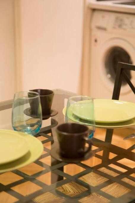 Un Elegante Piso Para Descubrir Madrid Luaran gambar