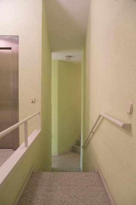Un Elegante Piso Para Descubrir Madrid Luaran gambar